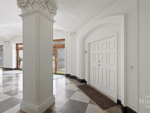 2nd image of 700 Wilmington Island Road #102