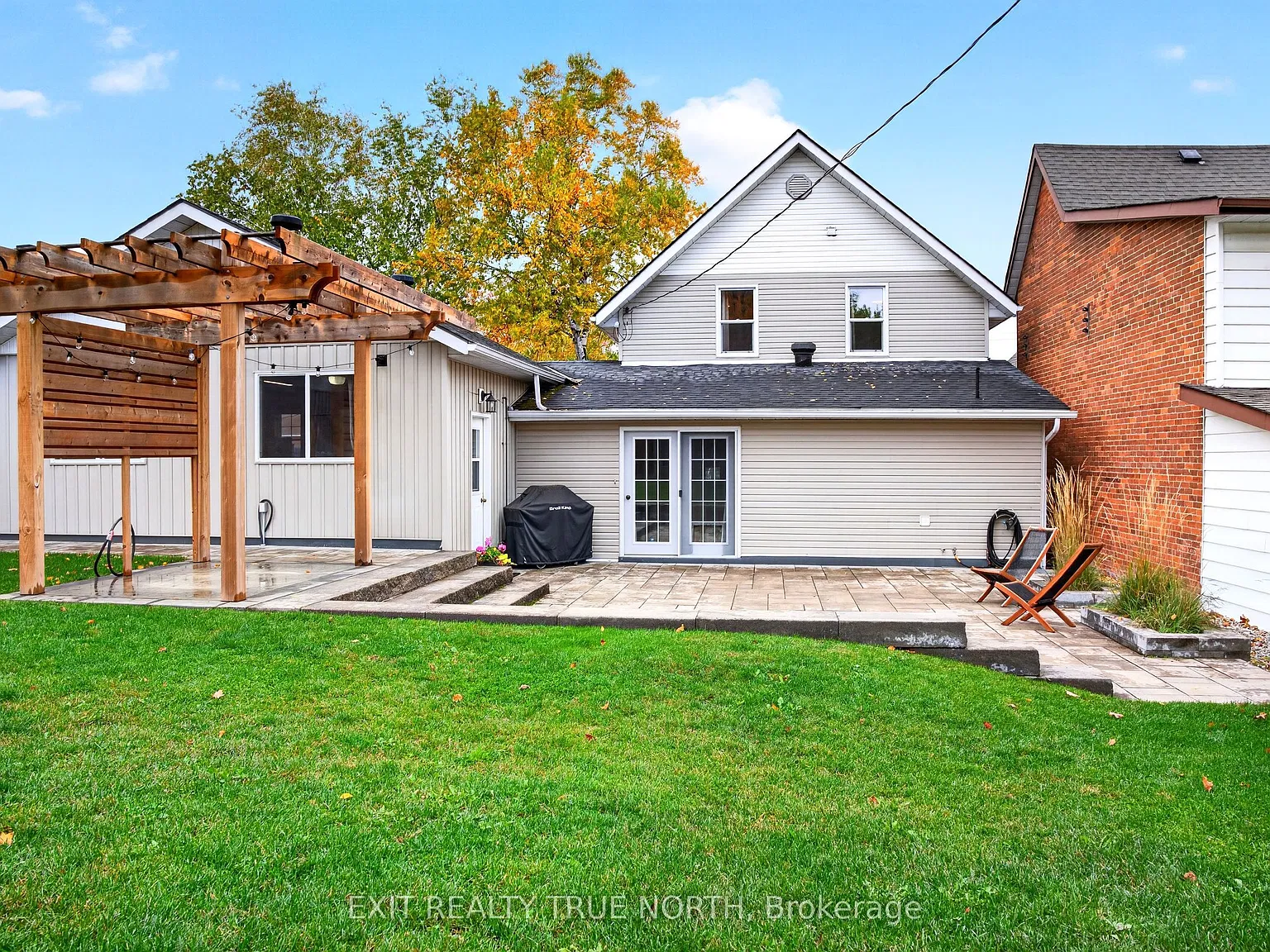 3 bed, $2,900 — Photo 2