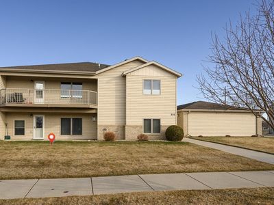 806 Bridgeport Dr Unit 1, Bismarck, ND, 58504