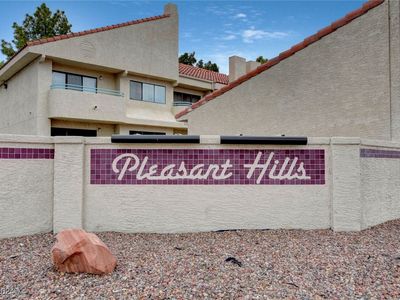 860 N Sloan Ln APT 102, Las Vegas, NV, 89110