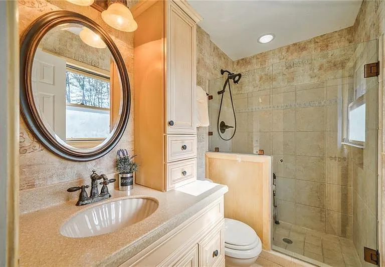 4010 Mansion Dr — Photo 14