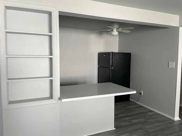 3566 E Main St — Photo 16