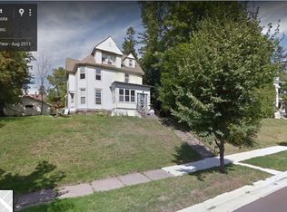 1919 E 2nd St #1, Duluth, MN 55812