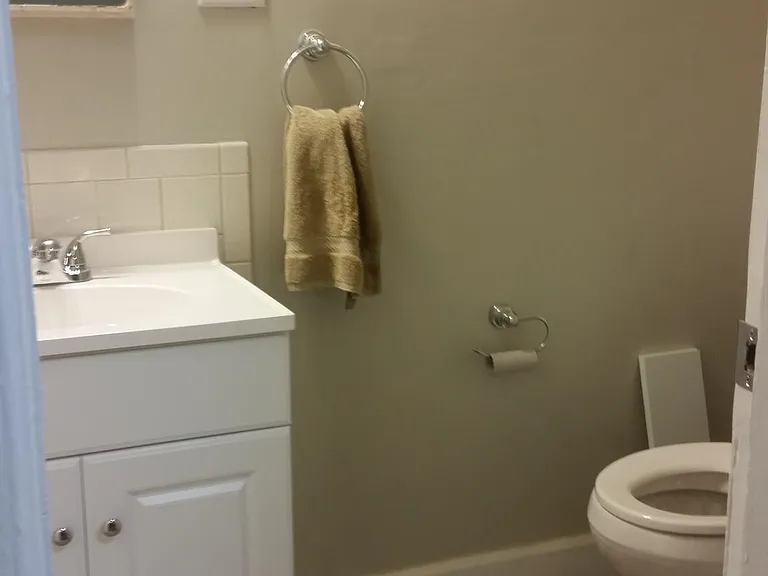 444 E Main St — Photo 5