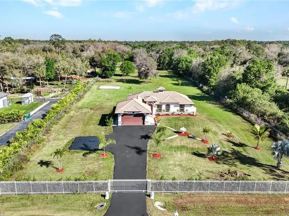 3765 22nd AVE SE, NAPLES, FL 34117