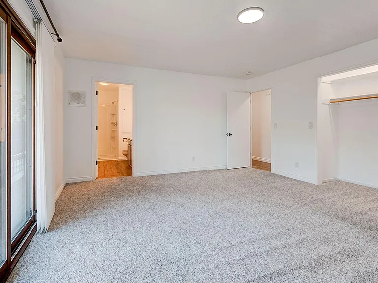 508 E Mission Dr — Photo 38