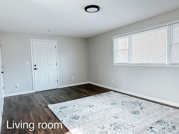 2nd image of 28 Eastwood Dr #2