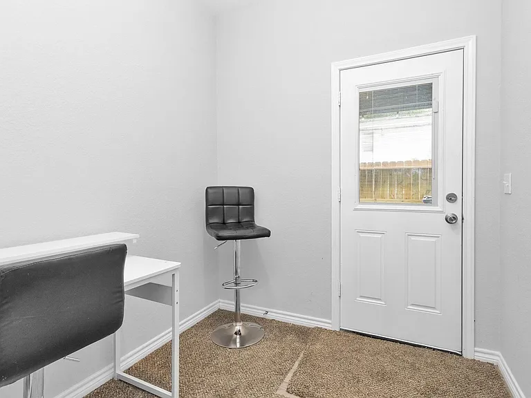 286 Westchase — Photo 24