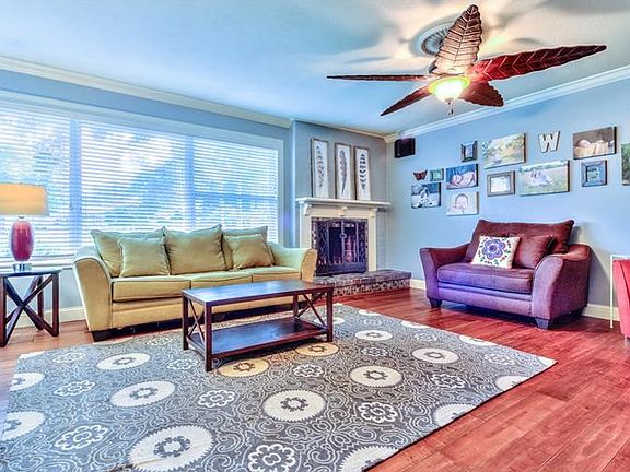3rd image of 1739 Athens Ct