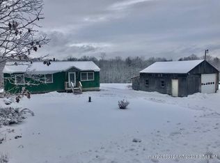 6 Dunns Corner Rd, Mount Vernon, ME 04352