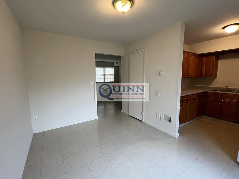 54 Willow Ct — Photo 4