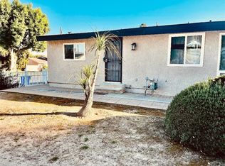 17402 W Mayall St, Northridge, CA 91325