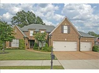 5282 Ivy Creek Ln, Lakeland, TN 38002