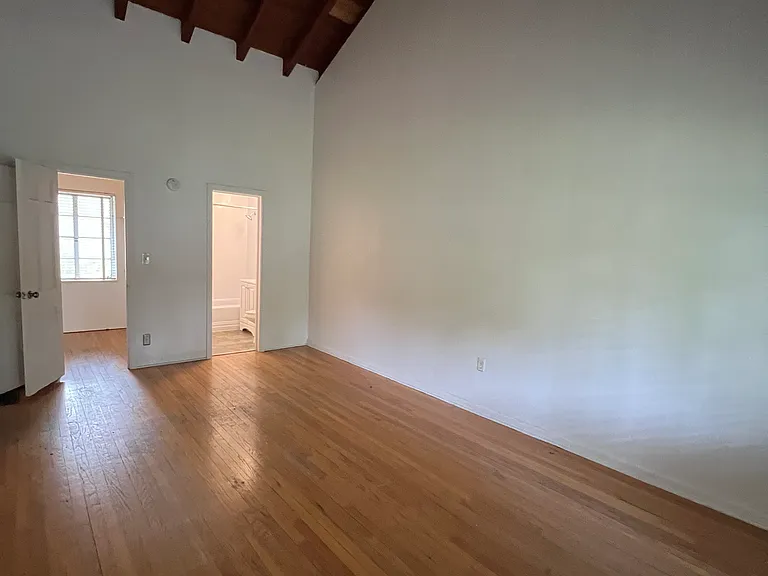 2915 Segovia St #1 — Photo 5