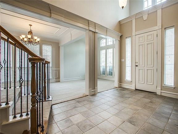 4th image of 4801 Walton Heath Dr