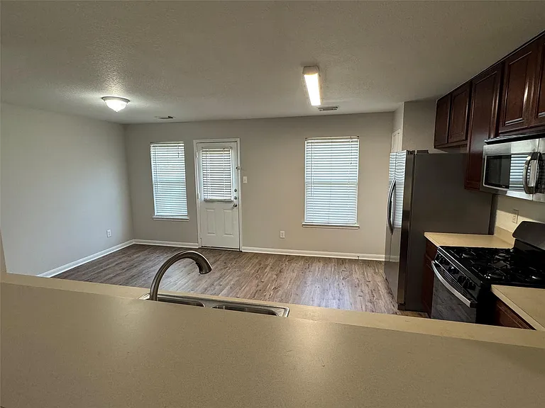 15807 Kings Cypress Ln — Photo 9