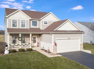 16700 W Apache Dr, Lockport, IL 60441