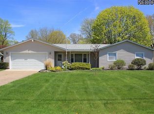 6161 Maplewood Rd, Mentor, OH 44060