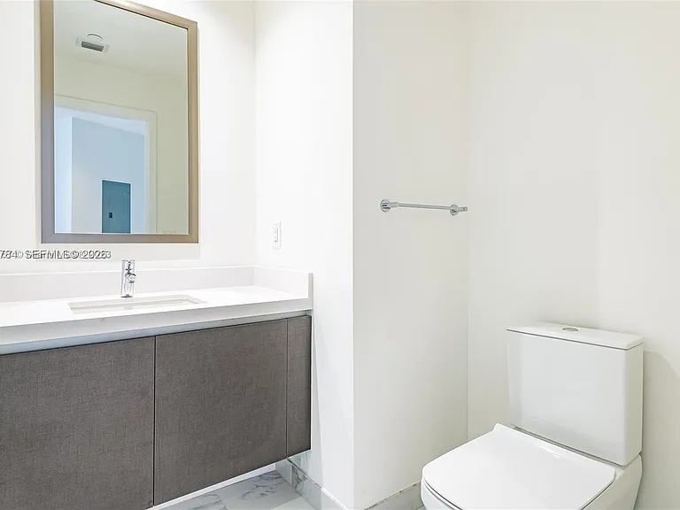 851 NE 1st Ave #2100 — Photo 15