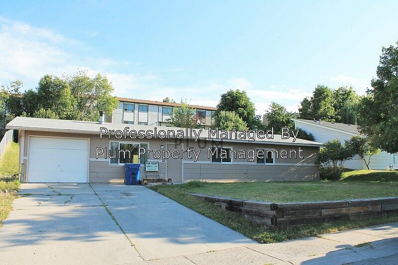 1st image of 5112 Skyview Dr