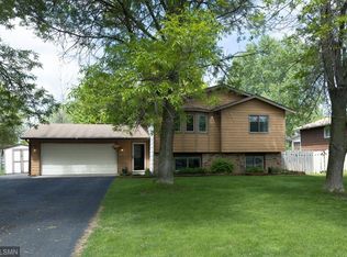 7959 Fairfield Cir, Minneapolis, MN 55444