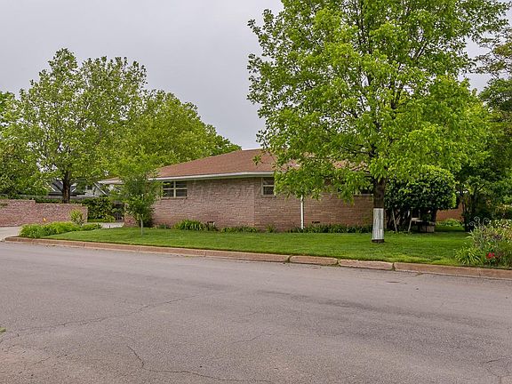 5th image of 2101 Christine St