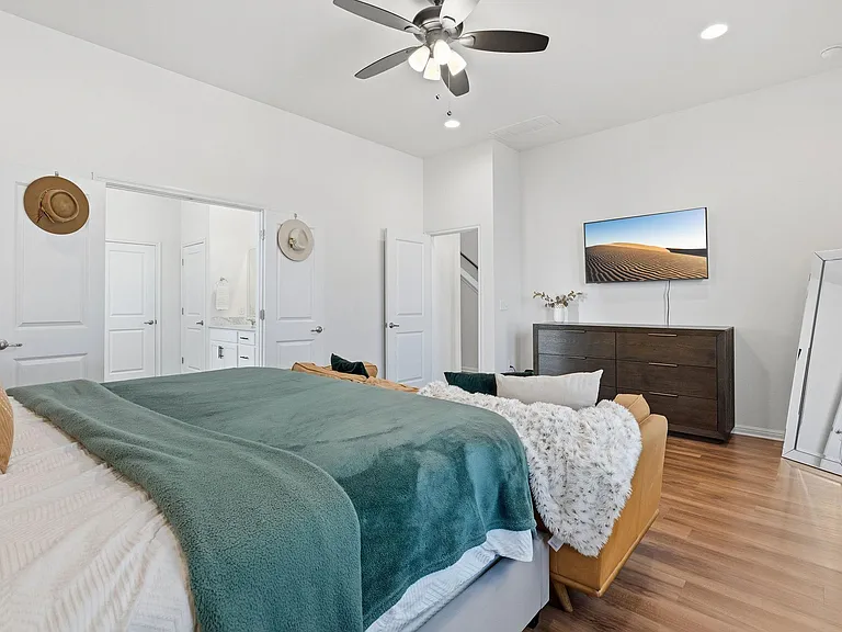 8704 Apogee Blvd — Photo 17