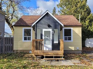 10 Warvet Cres, Toronto, ON M4B1P3