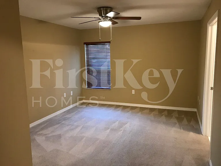 12827 SW 256th Ter — Photo 11