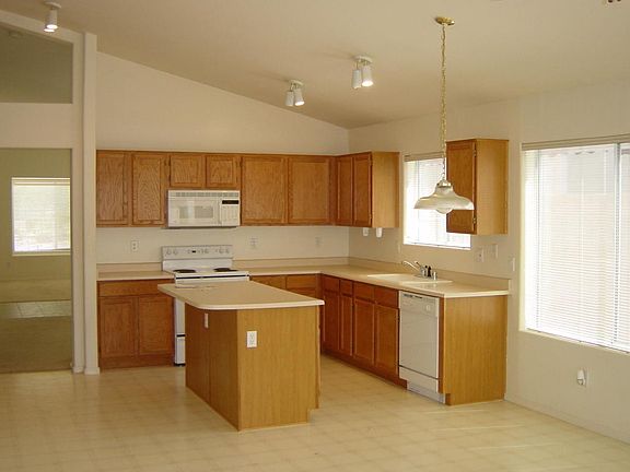 4th image of 4277 E Chaparosa Way