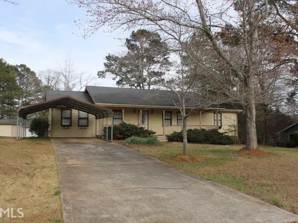 26 Jennifer Ln, Carrollton, GA 30116