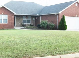 1429 Caleb Trl, Greenback, TN 37742
