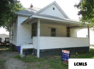 105 Mulberry St, Chestnut, IL 62518