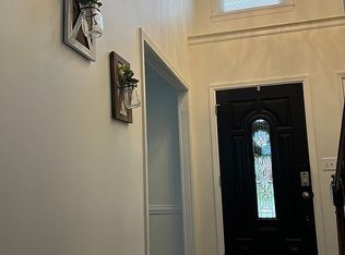 3802 Spring Willow Ct, Louisville, KY 40299