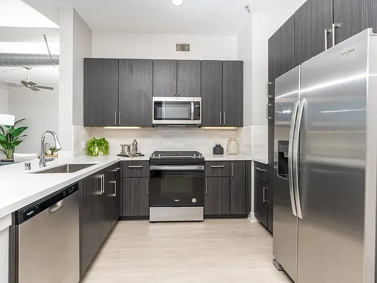 Paladia Luxury Apartments — Photo 52