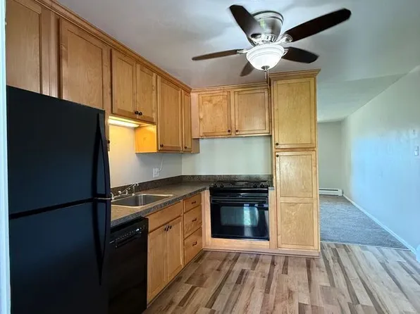 8944 W 54th Pl, Arvada, CO