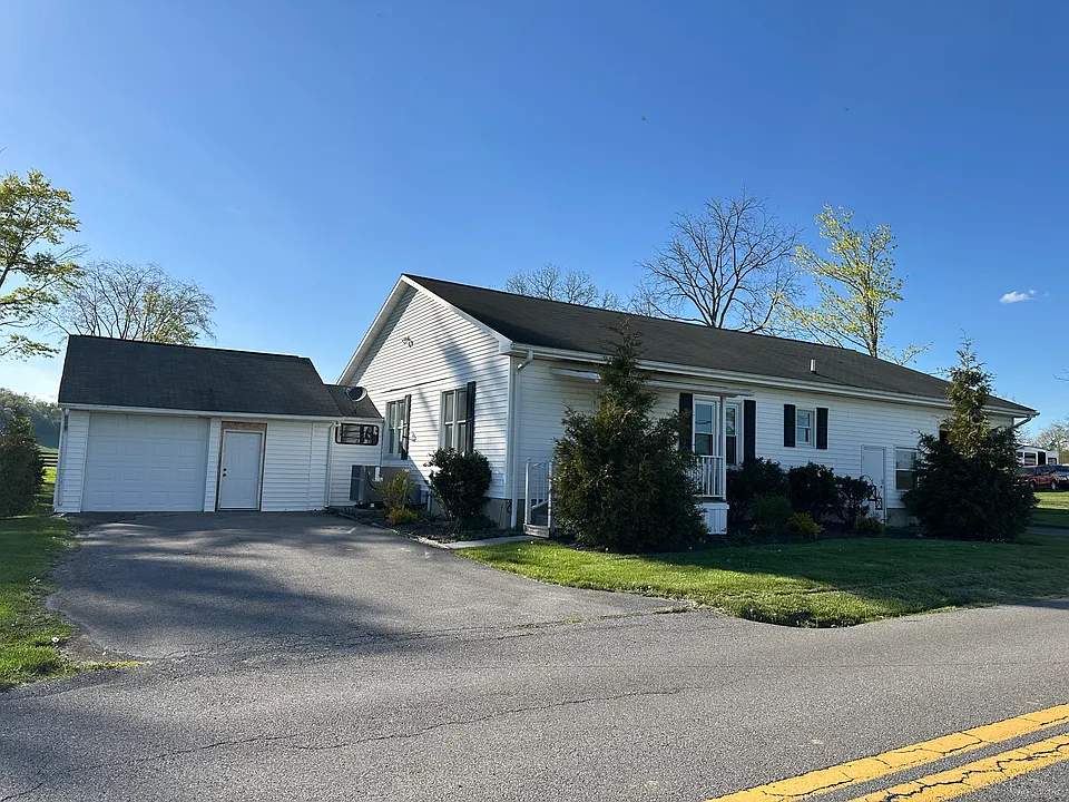 4005 Fairview Rd