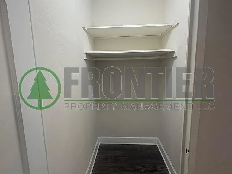 Renovated Studios, 1, & 2 bed apartments! — Photo 29