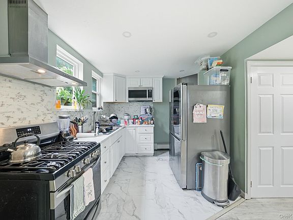 3rd image of 86 Marlborough Road