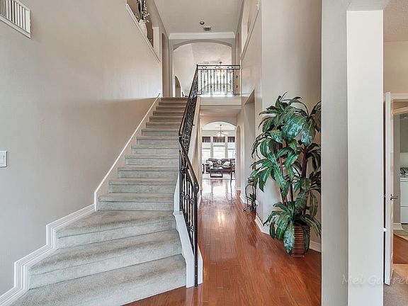 3rd image of 8511 Graceful Bend Ln