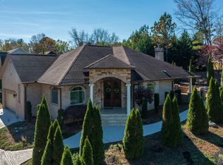 604 Tanasi Ln, Loudon, TN 37774