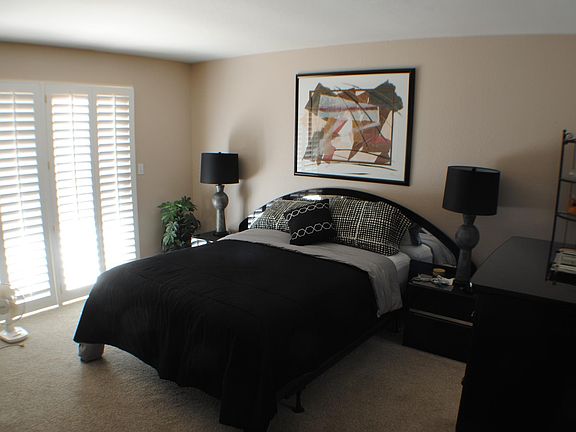 3rd image of 9707 E Sherwood Way