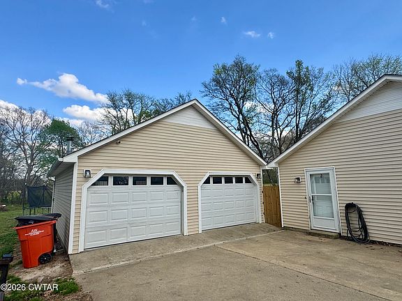 2nd image of 235 Tate Rd