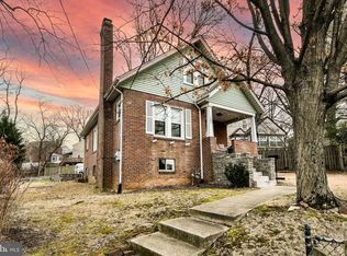 1601 N Roosevelt St, Arlington, VA 22205