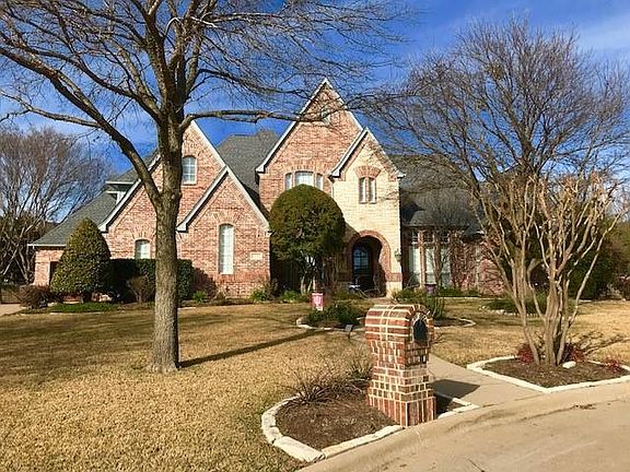 2nd image of 1208 Lorraine Ct