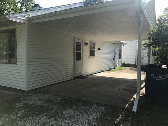 4th image of 219 Lindenwood Dr
