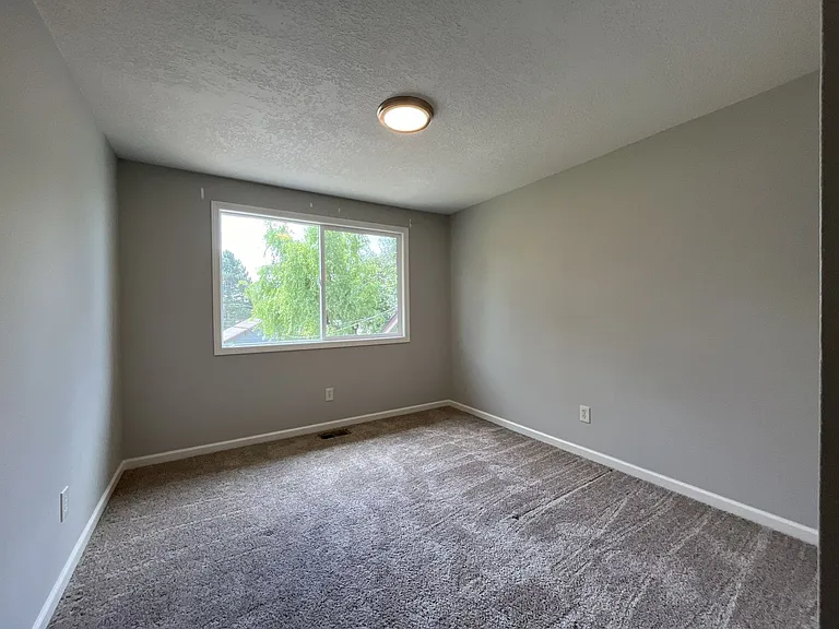 3919 SE Monroe St — Photo 30