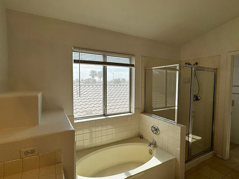 7290 Golden Star Ave — Photo 28