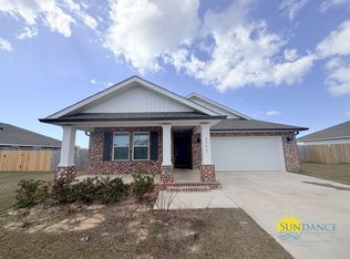 5533 Silverbell Dr, Milton, FL 32583