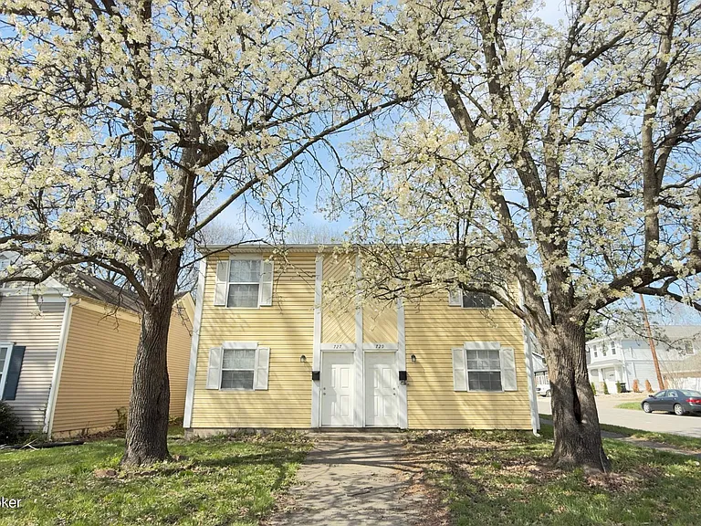 729 E Court Ave — Photo 10